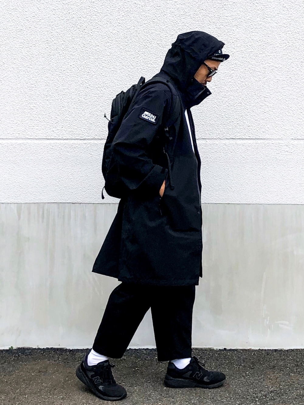 【短丈】Y2K Oakley オークリー 黒 ナイロンジャケット Oakley ナイロンジャケット ドローコード 90s - Y2K OAKLEY オークリー