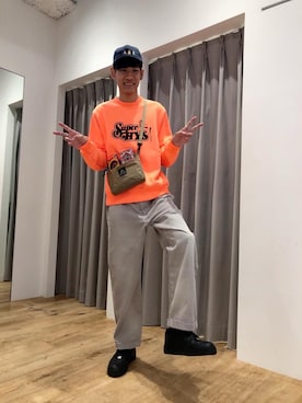 「アイテム（PC・スマホグッズ/家電、その他）」を使った、Tatsuさん（メンズ・180cm）の秋コーディネート