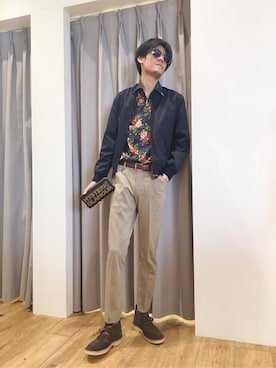 「長袖シャツ」｜「アイテム（財布/小物）」を使った、Tatsuさん（メンズ・180cm）の春コーディネート