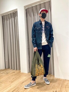 「でにむ」｜「アイテム（スウェットパンツ）」を使った、Tatsuさん（メンズ・180cm）の夏コーディネート