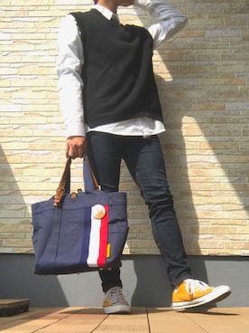 「H&M（エイチ・アンド・エム）のアイテム（シャツ/ブラウス、ホワイト系）」を使った、タツさん（メンズ・168cm）の春コーディネート