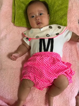 「present（プレゼント）のアイテム（パンツ）」を使った、mkaoさん（キッズ・70cm）の秋コーディネート