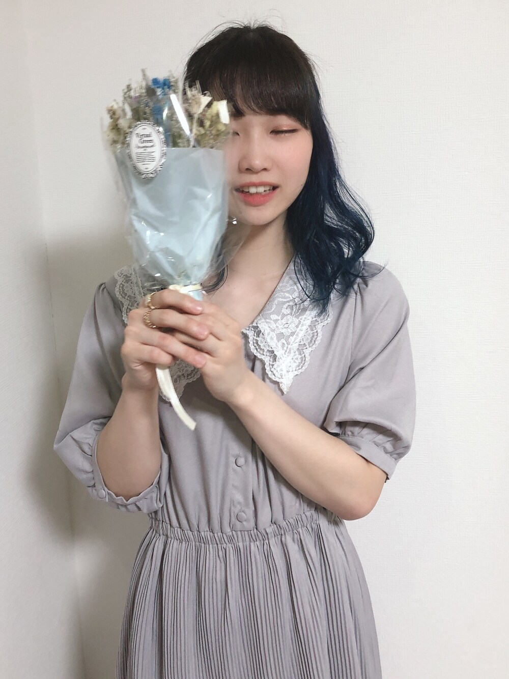 「ゆるコーデ、リラックススタイル、おしゃれさんと繋がりたい、プチプラコーデ、いいね、save、フォローお願いします🤑、シンプル、花柄」｜「OLIVE des OLIVEのアイテム（ワンピース、グレー系）」を使った、mhruna04さん（レディース・153cm）の夏コーディネートの1枚目の写真