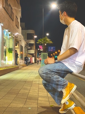 「チャックテイラー」｜「アイテム（腕時計）」を使った、ryutaroさん（メンズ・175cm）の春コーディネート