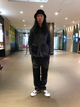 「横尾忠則」｜おかださん（メンズ・175cm）の冬コーディネート