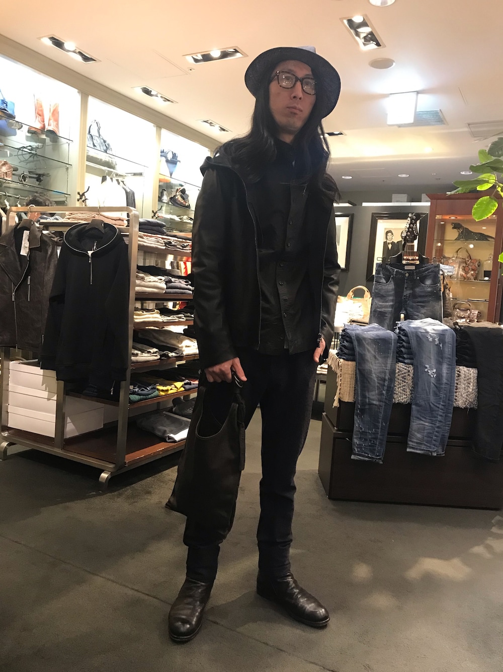美品 CHRISTIAN PEAU レザーシャツ サイズ48/L相当 ブラック CHRISTIAN PEAU（クリスチャンポー）の「CHRISTIAN PEAU