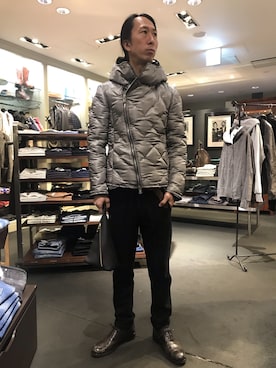 「Magnu（マヌー）のMagnu/マヌー/Tee Pee pouch（ハンドバッグ）」を使った、おかださん（メンズ・175cm）の冬コーディネート