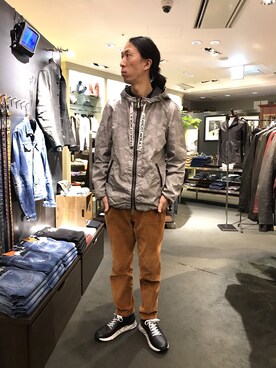 「DSQUARED2（ディースクエアード）のアイテム（ジャケット/アウター）」を使った、おかださん（メンズ・175cm）の冬コーディネート