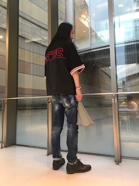 「Magnu（マヌー）のMagnu/マヌー/Tee Pee pouch（ハンドバッグ）」を使った、おかださん（メンズ・175cm）の春コーディネート