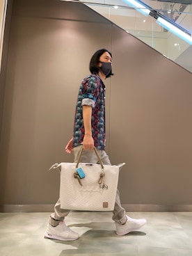 「GANESH（ガネーシュ）のアイテム」を使った、おかださん（メンズ・175cm）の春コーディネート