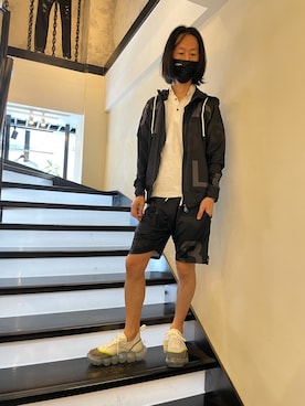 「1piu1uguale3 RELAX（ウノピュウノウグァーレトレリラックス）のアイテム（パーカー）」を使った、おかださん（メンズ・175cm）の春コーディネート