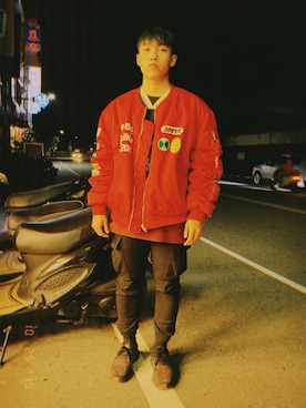 「oversize」｜「アイテム（MA-1）」を使った、simon aliensさん（メンズ・175cm）の秋コーディネート