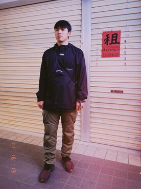 「通勤穿搭」｜「アイテム（パーカー）」を使った、simon aliensさん（メンズ・175cm）の秋コーディネート