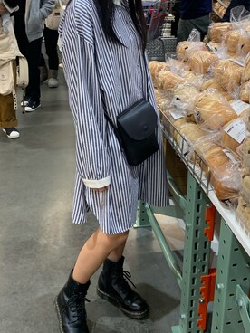 「Dr. Martens（ドクターマーチン）のDr.ﾏｰﾁﾝ　1460　8ホール（ブーツ）」を使った、aobaさん（レディース・151cm）の冬コーディネート