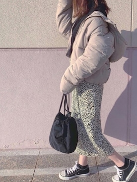 「CONVERSE（コンバース）のアイテム（ハンドバッグ）」を使った、TOMOさん（レディース・154cm）の冬コーディネート