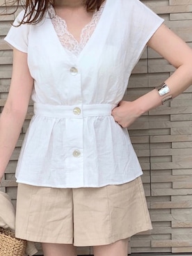 「白トップス」｜「アイテム（ジャケット/アウター）」を使った、TOMOさん（レディース・155cm）の夏コーディネート
