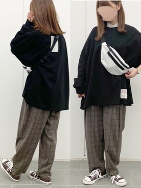 「Sheson（シーズン）のアイテム（スウェット）」を使った、TOMOさん（レディース・154cm）の秋コーディネート