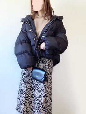 「フリルネック」｜「アイテム（ジャケット/アウター）」を使った、TOMOさん（レディース・154cm）の秋コーディネート