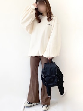 「CLEA（クレア）のアイテム（スウェット）」を使った、TOMOさん（レディース・154cm）の冬コーディネート