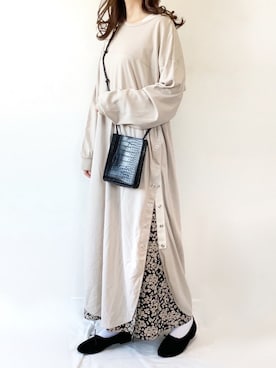 「スリット」｜「アイテム（バレエシューズ）」を使った、TOMOさん（レディース・154cm）の冬コーディネート