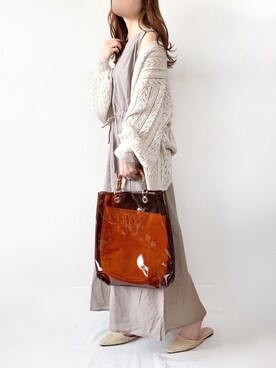 「透かし編みニット」｜TOMOさん（レディース・154cm）の春コーディネート