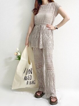 「EVOL(EVOL)」｜「アイテム（腕時計）」を使った、TOMOさん（レディース・154cm）の夏コーディネート