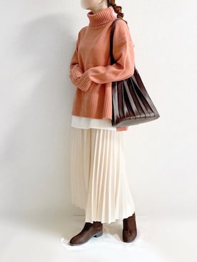 「GRL（グレイル）のプリーツスカート（スカート）」を使った、TOMOさん（レディース・154cm）の秋コーディネート