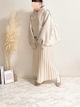 「GRL（グレイル）のプリーツスカート（スカート）」を使った、TOMOさん（レディース・154cm）の冬コーディネート