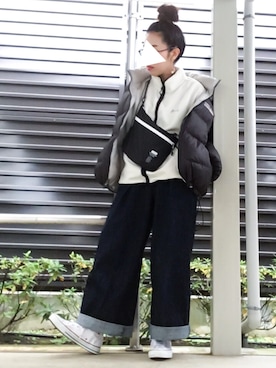 「GLOBAL WORK（グローバルワーク）のナイロン2WAYサコッシュ/766069（ショルダーバッグ、ブラック系）」を使った、tamanaさん（レディース・158cm）の秋コーディネート