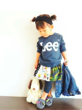 「Lee（リー）のアイテム（スウェット）」を使った、love.hiiiさん（キッズ・90cm）の春コーディネート