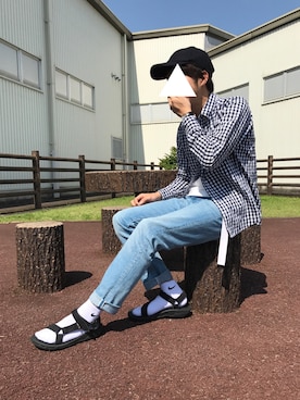 「NET（ネット）のアイテム（サンダル）」を使った、みなとさん（メンズ・173cm）の春コーディネート