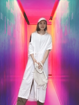 IU 𓁫さんのコーディネート