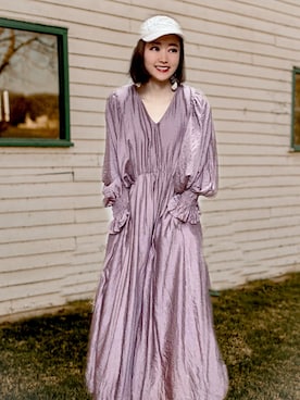 IU 𓁫さんのコーディネート