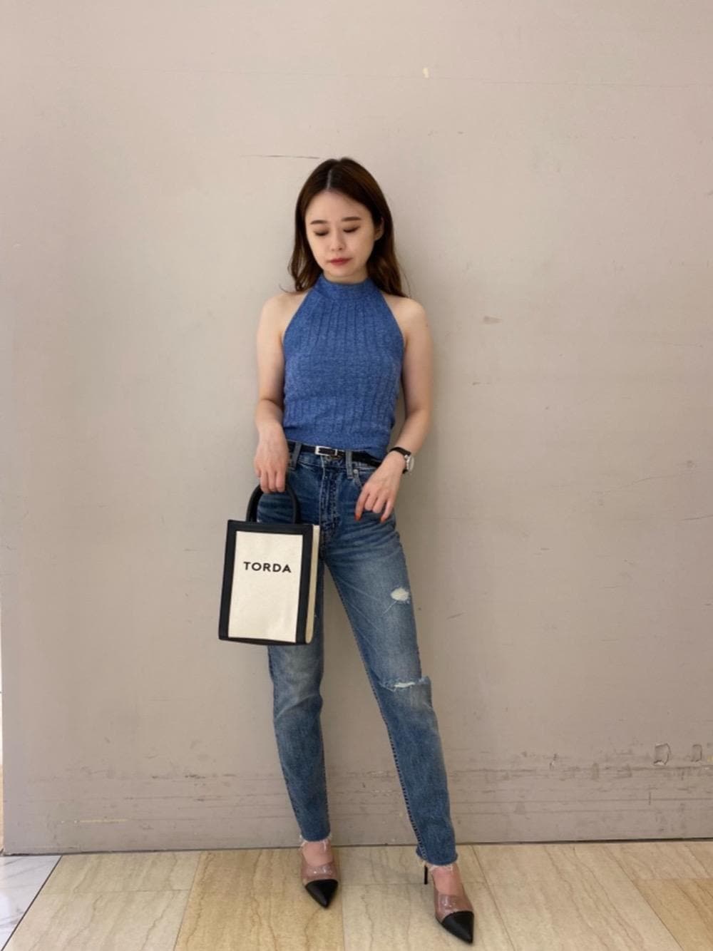 「大人カジュアル、デニムコーデ、SPIRALGIRL、スクエアバッグ、ぶるー、低身長こーで、夏コーデ、Denim、パンツこーで、SUMMER」｜「SPIRALGIRLの２WAY細ベルト（ベルト、ブラック系）」を使った、YU-KAさん（レディース・152cm）の夏コーディネートの1枚目の写真