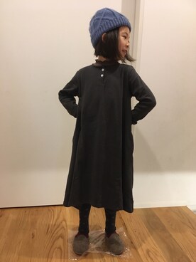 「devirock（デビロック）のアイテム（ワンピース/ドレス、ブラック系）」を使った、cocoan さん（キッズ・120cm）の冬コーディネート