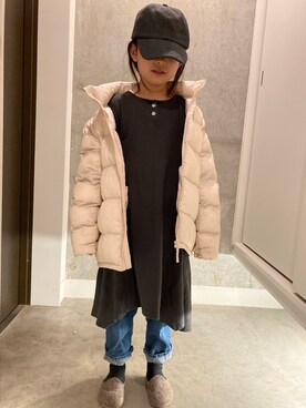 「devirock（デビロック）のアイテム（ワンピース、グレー系）」を使った、cocoan さん（キッズ・120cm）の冬コーディネート