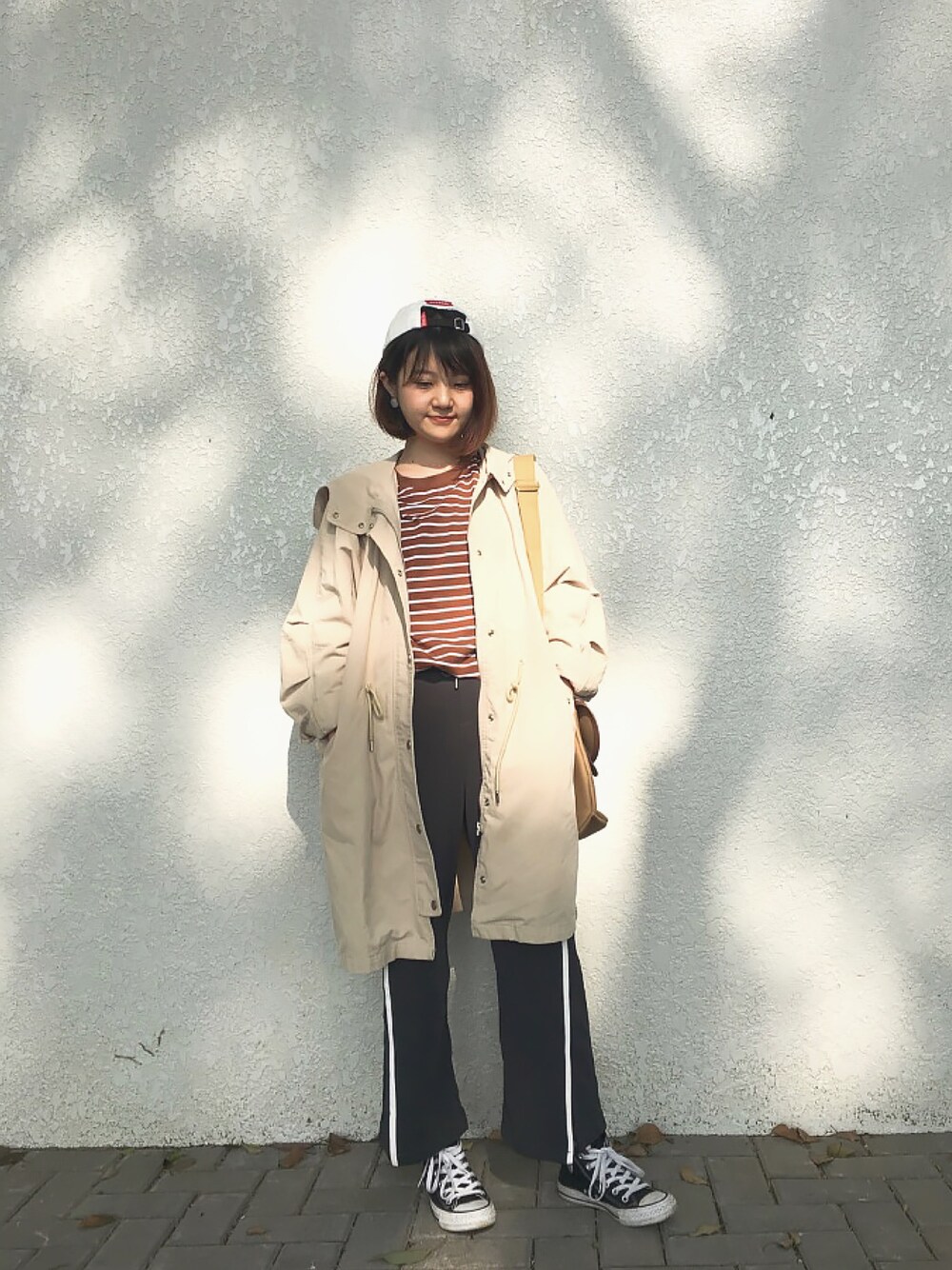 「GUのアイテム（サンバイザー、ホワイト系）」を使った、milaさん（レディース・158cm）の春コーディネートの1枚目の写真