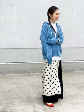 ADAM ET ROPE' STAFFさんのコーディネート