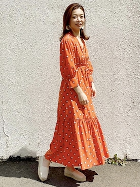 「アイテム（イヤリング）」を使った、ADAM ET ROPE' STAFFさん（レディース・157cm）の春コーディネート