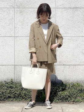 ADAM ET ROPE' STAFFさん(レディース・163cm)の春コーディネート