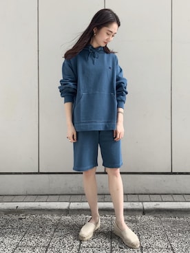 ADAM ET ROPE' STAFFさん（レディース・157cm）の春コーディネート