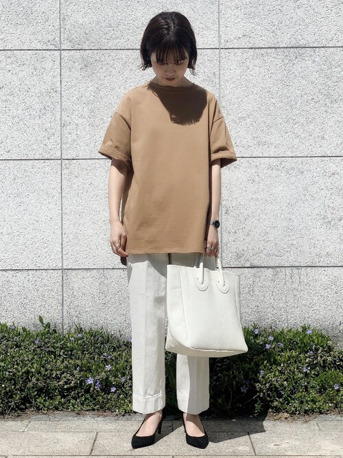 ADAM ET ROPE' STAFFさんのコーディネート