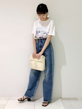 「アイテム（イヤリング）」を使った、ADAM ET ROPE' STAFFさん（レディース・159cm）の春コーディネート