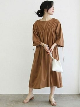 ADAM ET ROPE' STAFFさん(レディース・162cm)の春コーディネート