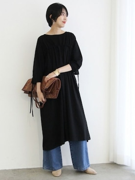 「ADAM ET ROPE'（アダムエロペ）の【BIG JOHN for ADAM ET ROPE'】パッチポケットフレアデニム（デニムパンツ）」を使った、ADAM ET ROPE' STAFFさん（レディース・167cm）の春コーディネート