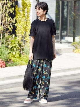 ADAM ET ROPE' STAFFさん(レディース・160cm)の春コーディネート