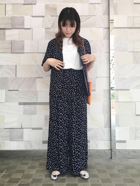 「小花柄」｜「アイテム（バレエシューズ）」を使った、ADAM ET ROPE' STAFFさん（レディース・160cm）の夏コーディネート