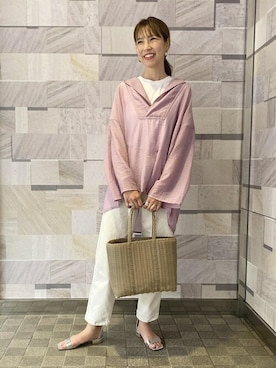 ADAM ET ROPE' STAFFさん（レディース・164cm）の夏コーディネート