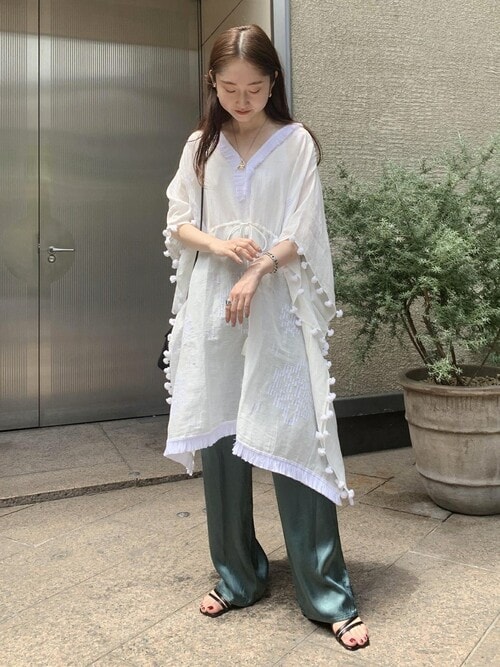 ADAM ET ROPE' STAFFさんのコーディネート