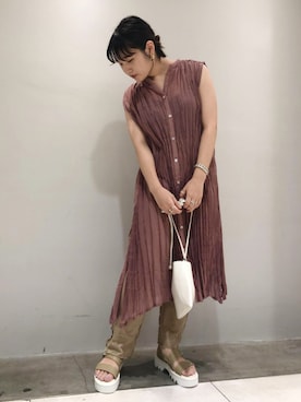 ADAM ET ROPE' STAFFさん（レディース・156cm）の夏コーディネート